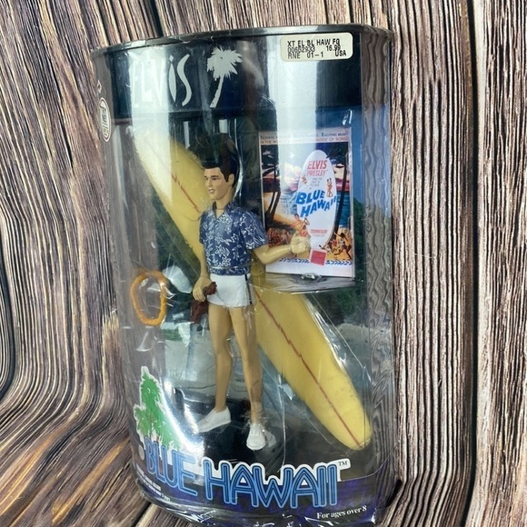 NIB Elvis Presley Blue Hawaii Figurine - Picture 2 of 7